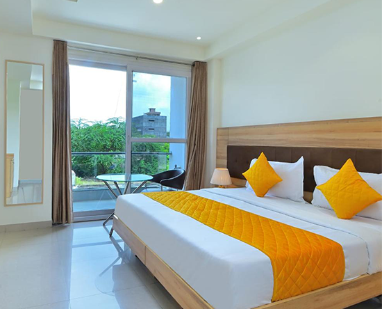Deluxe Room Image 1